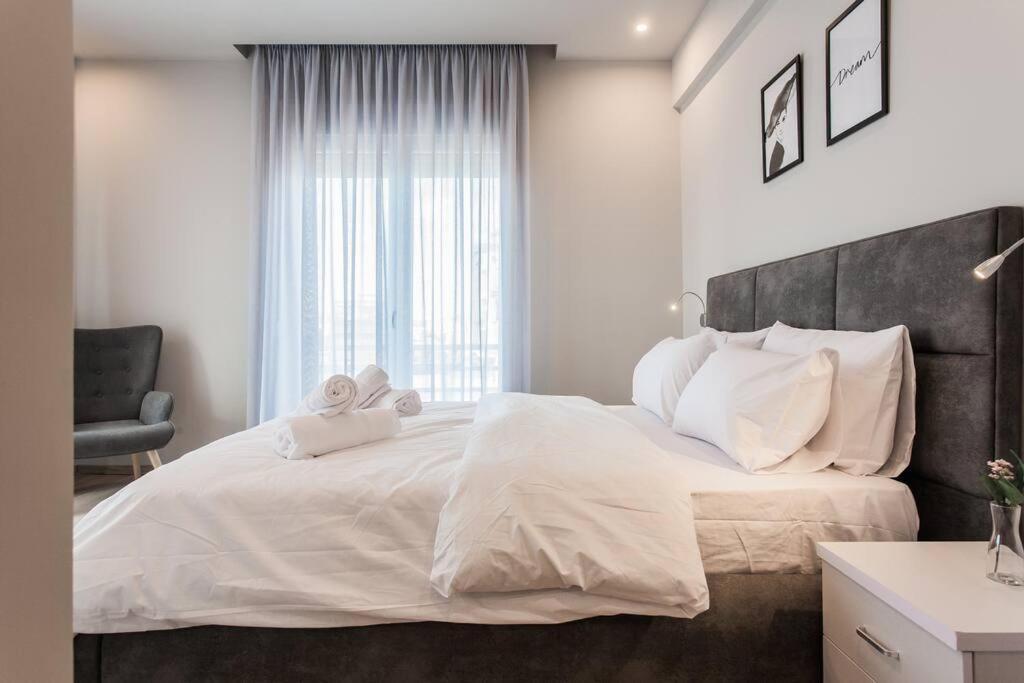 In Keramikos, Apartmán Atény